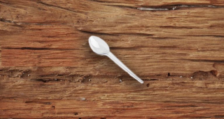 ملاعق اكل عادي - 8003 عدد 2000 - 50 40 سيت